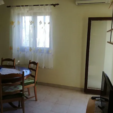 Apartament Letina Sukošan