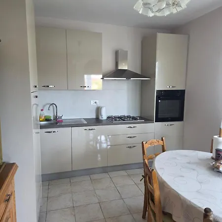 Letina Apartment *